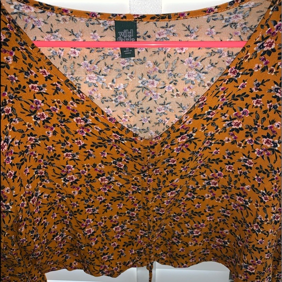 Yellow/ gold long sleeve crop top - Picture 4 of 4